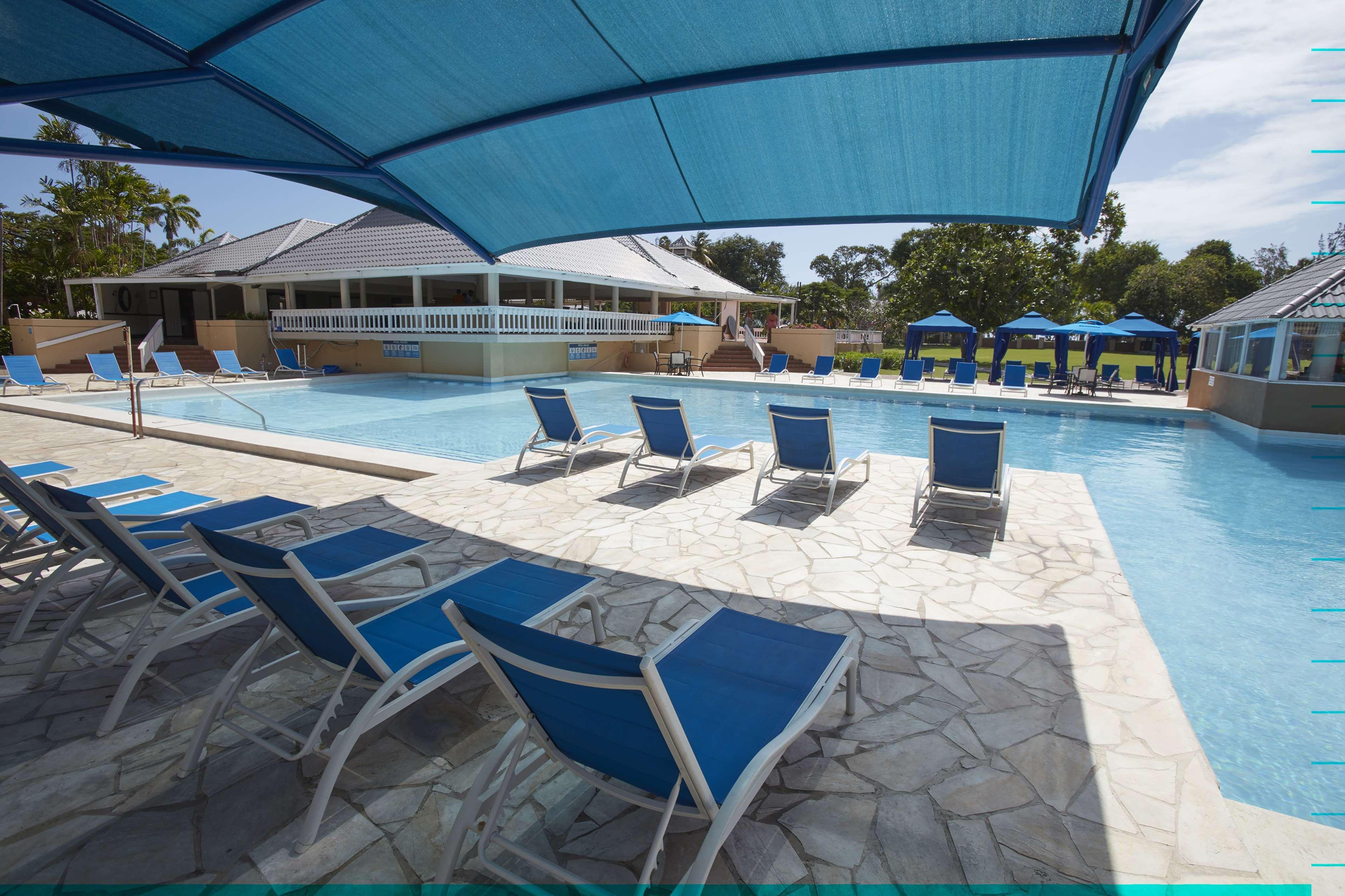 Divi Southwinds Beach Resort Christ Church Exterior photo