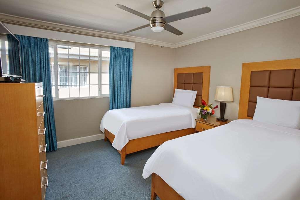 Divi Southwinds Beach Resort Christ Church Room photo